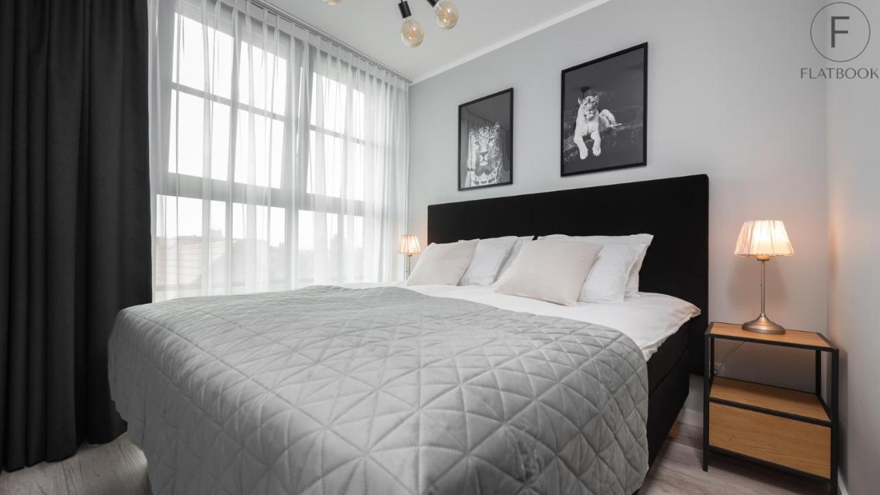 Flatbook - City Center Spa Apartments Dwie Motlawy Gdansk Ngoại thất bức ảnh