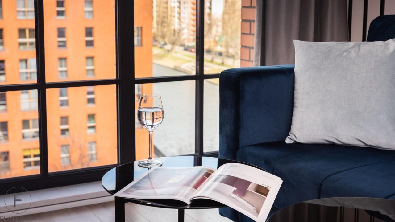 Flatbook - City Center Spa Apartments Dwie Motlawy Gdansk Ngoại thất bức ảnh